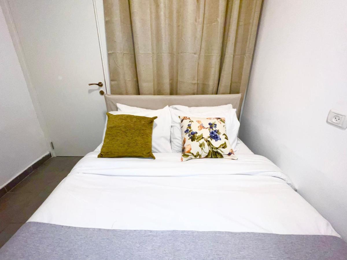 Aspentlv - Hacarmel Market Apartments & Studios Тел Авив Екстериор снимка