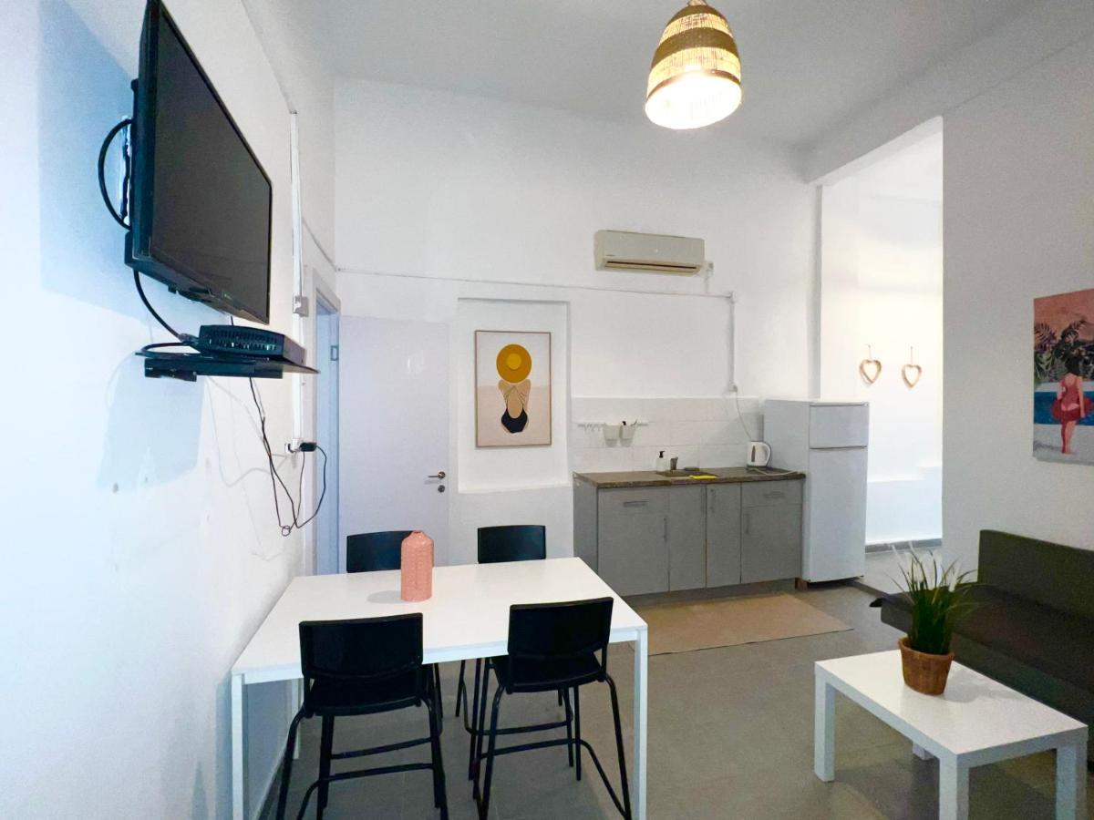 Aspentlv - Hacarmel Market Apartments & Studios Тел Авив Екстериор снимка