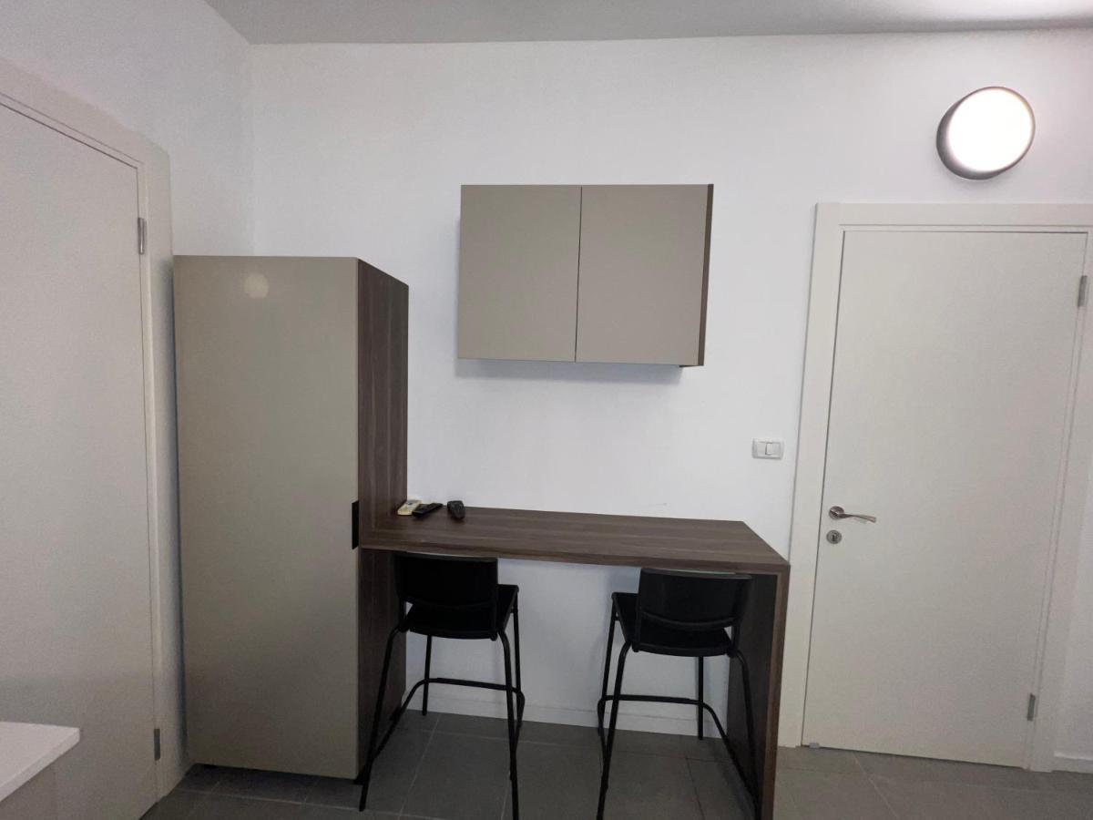 Aspentlv - Hacarmel Market Apartments & Studios Тел Авив Екстериор снимка