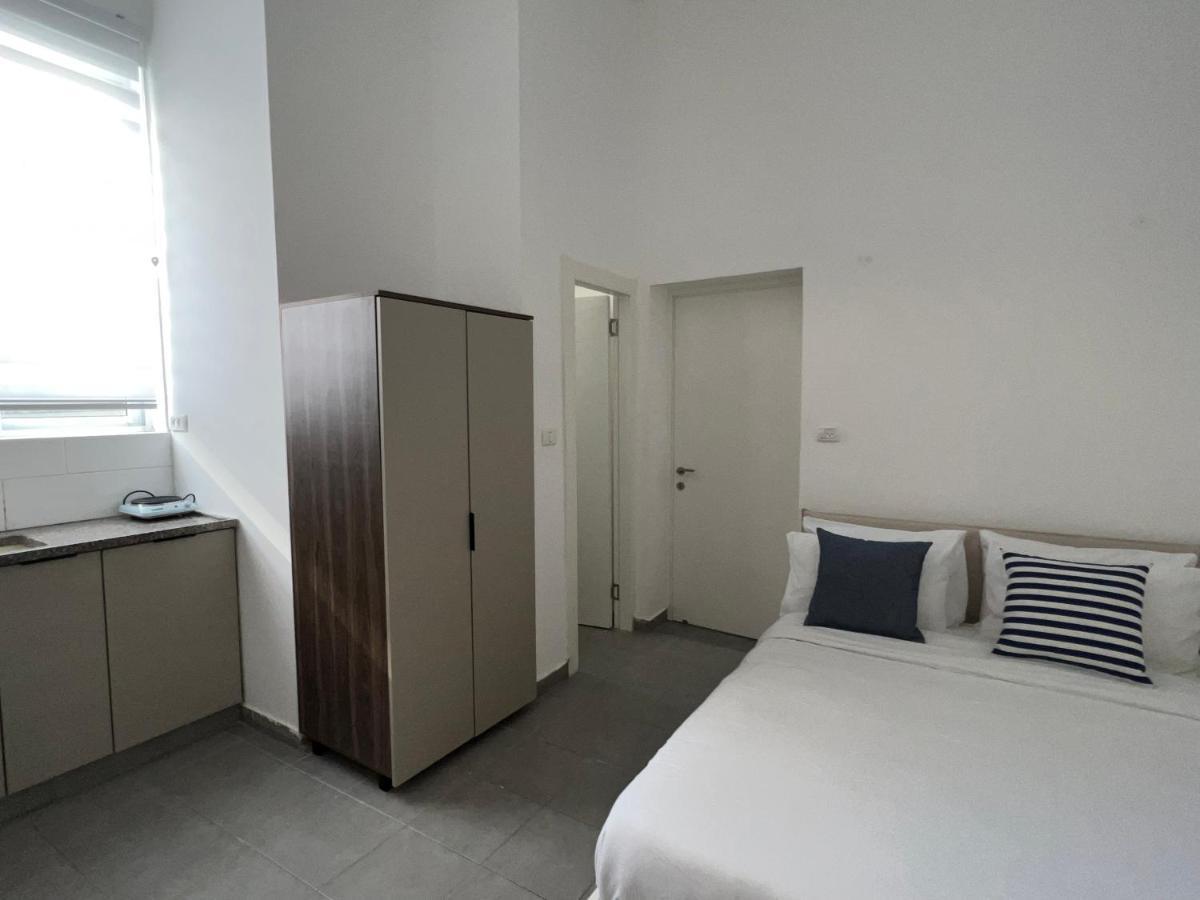 Aspentlv - Hacarmel Market Apartments & Studios Тел Авив Екстериор снимка