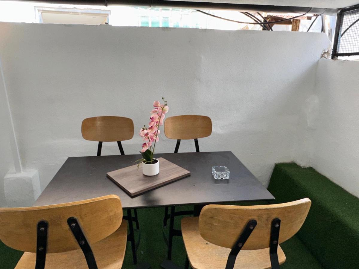 Aspentlv - Hacarmel Market Apartments & Studios Тел Авив Екстериор снимка